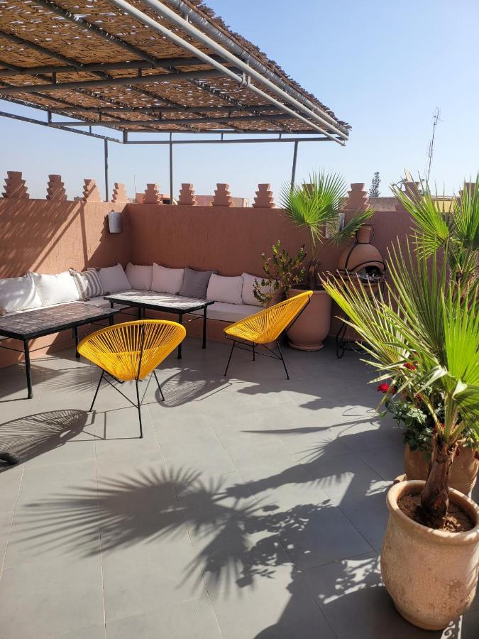 Riad Melilo Avec Piscine Chauffee Marrakesh Esterno foto
