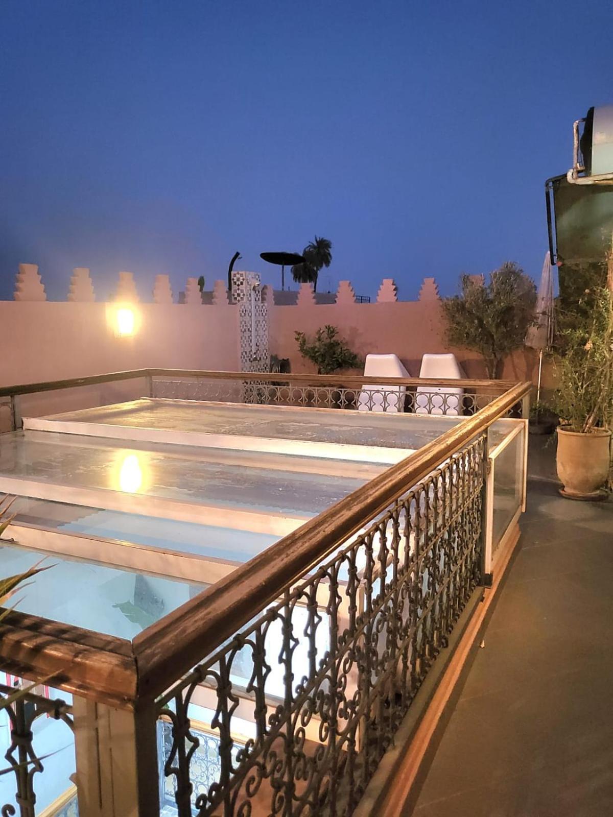 Riad Melilo Avec Piscine Chauffee Marrakesh Esterno foto