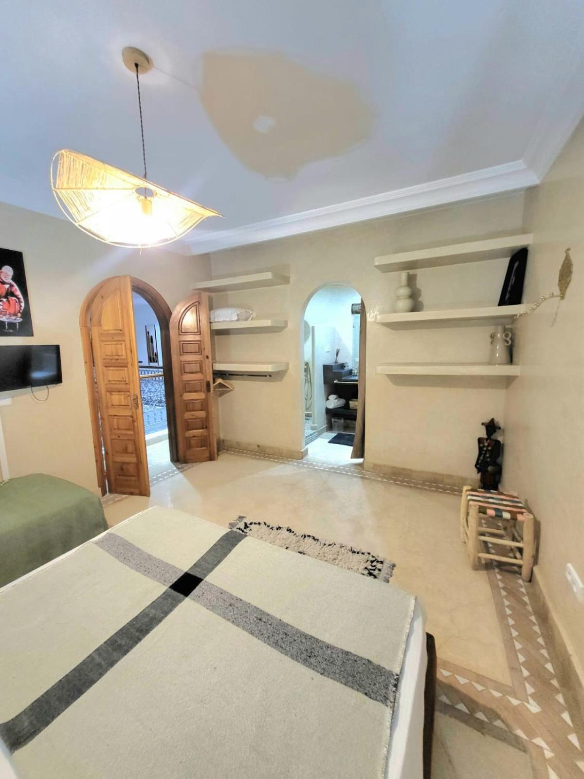 Riad Melilo Avec Piscine Chauffee Marrakesh Esterno foto