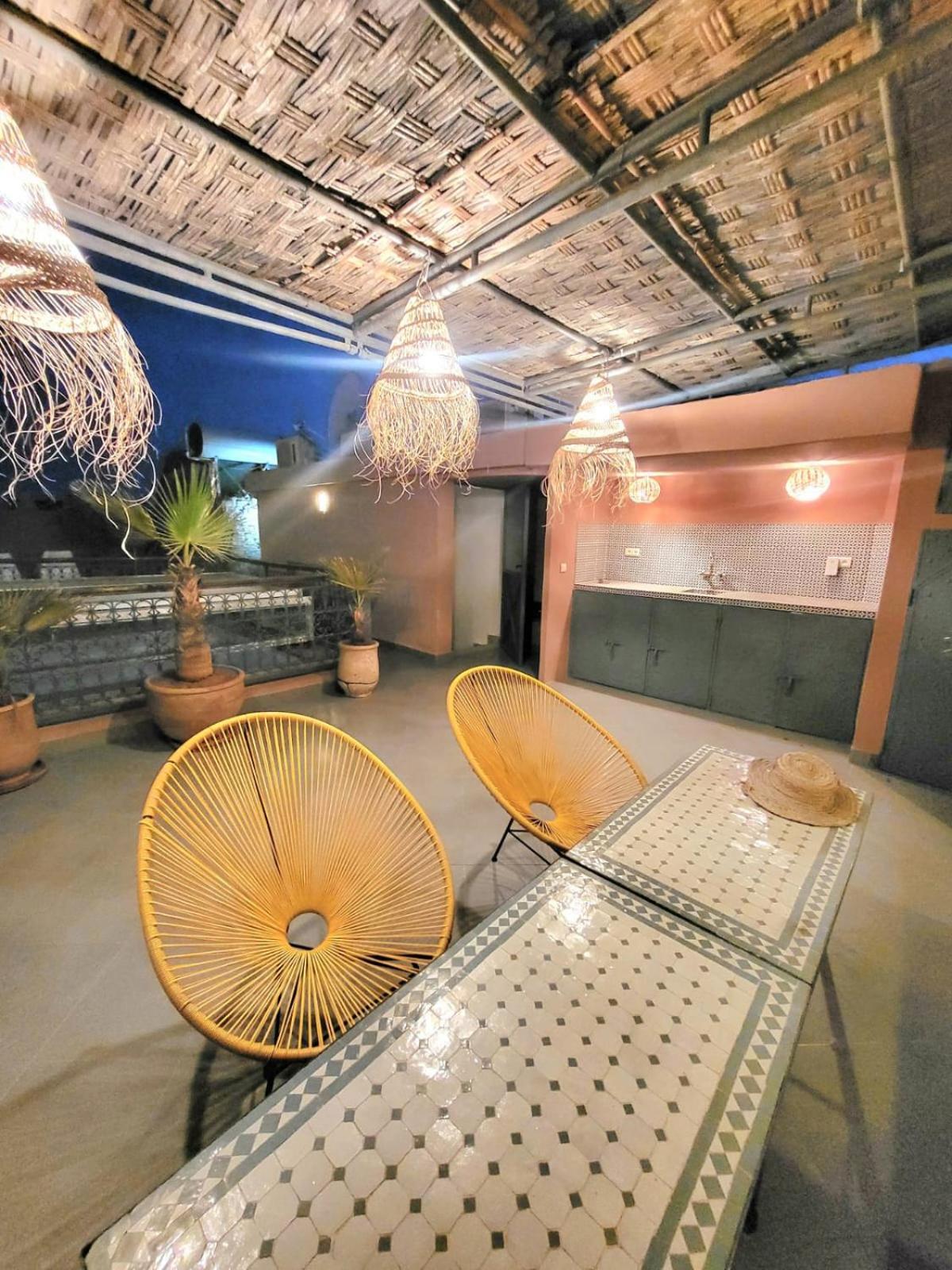 Riad Melilo Avec Piscine Chauffee Marrakesh Esterno foto