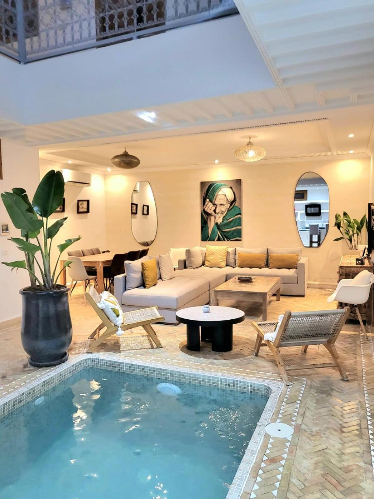 Riad Melilo Avec Piscine Chauffee Marrakesh Esterno foto